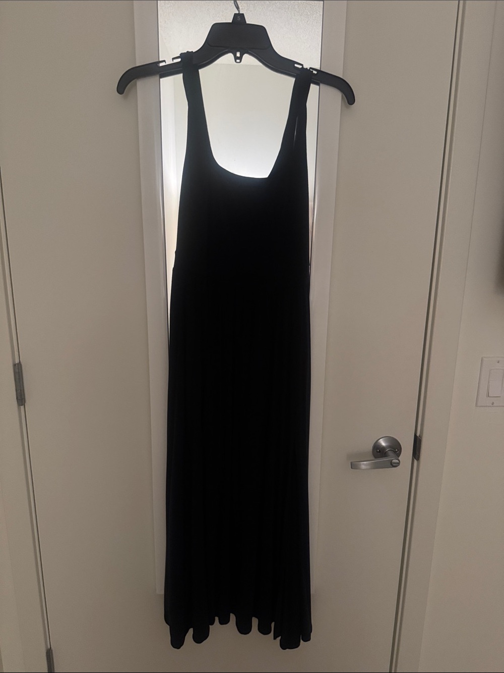 Aritzia Black Sleeveless Maxi Dress